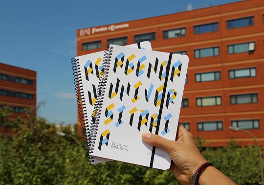 Agenda universitaria curso 2021-2122